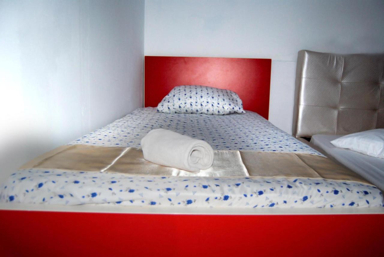 Hotel Vlora City מראה חיצוני תמונה