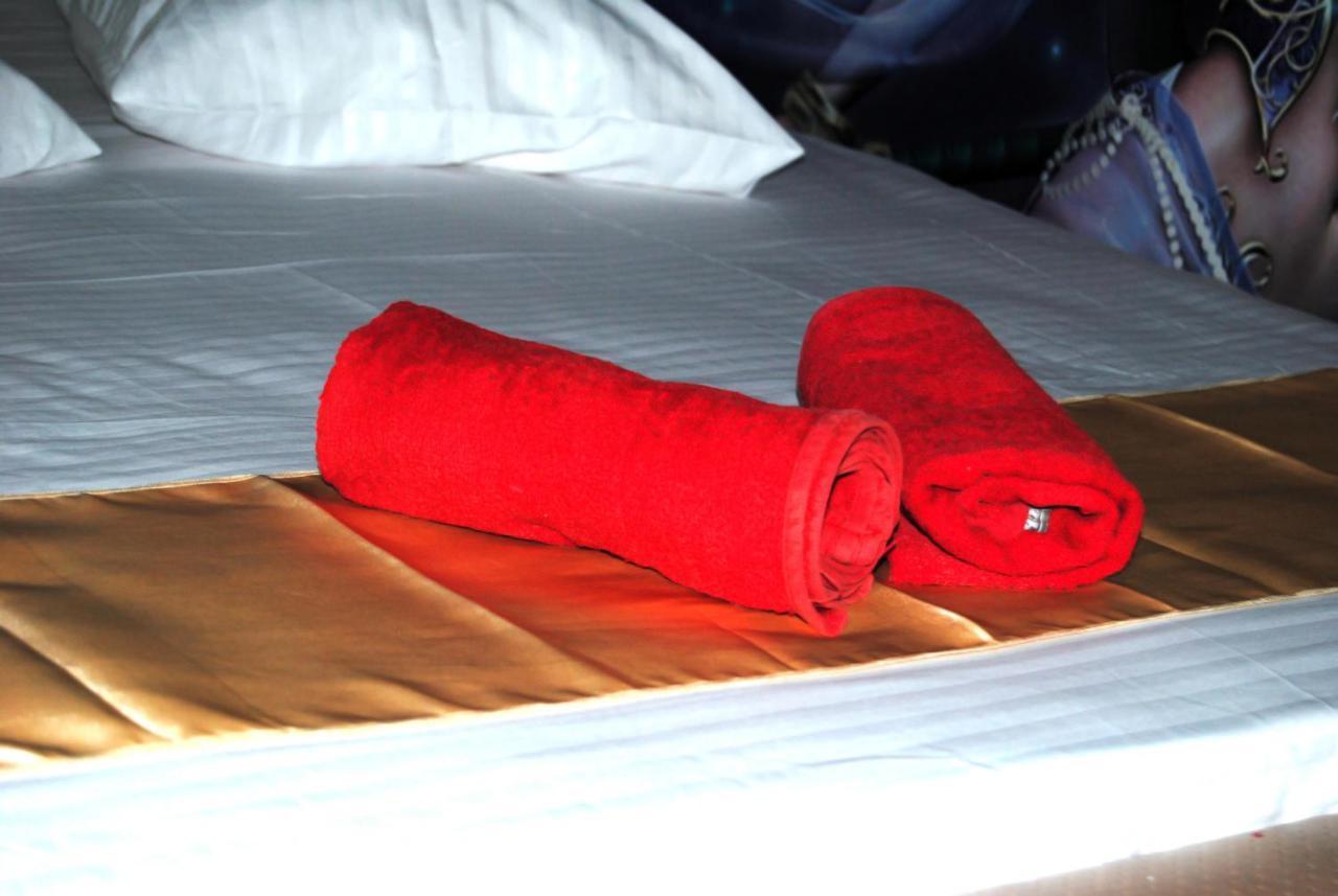 Hotel Vlora City מראה חיצוני תמונה
