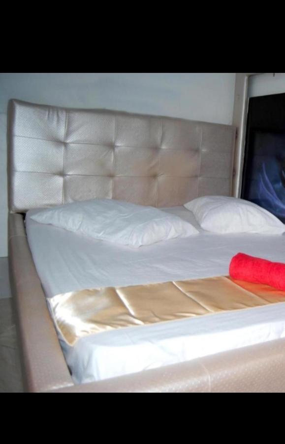 Hotel Vlora City מראה חיצוני תמונה